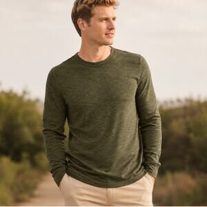 Mens Olive Green Crewneck Sweater Long Sleeve Casual Outdoor Modern Prep